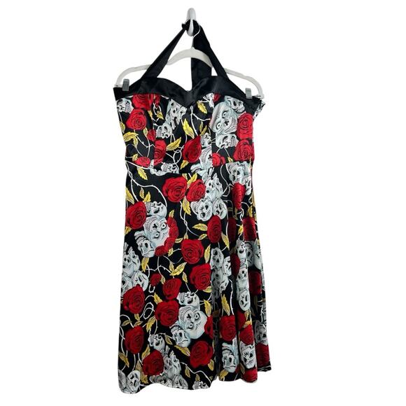 Dress Tells New Skull Roses Print Halter Tie Neck Fit & Flare Mini Dress Large - Picture 12 of 12